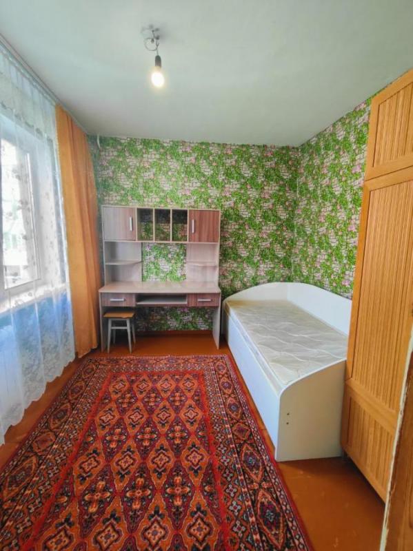 Сдаётся в долгосрочную аренду просторная четырёхкомнатная квартира площадью 63 кв. - Орск