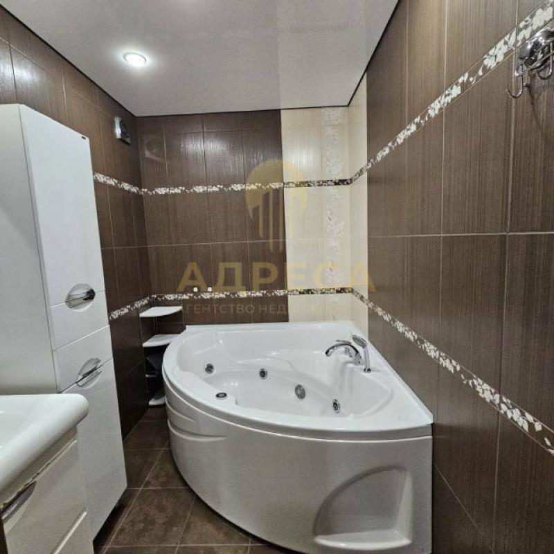 Предлагаем вашему вниманию шикарную 3 комнатную квартиру в самом престижном районе нашего города! - Оренбург