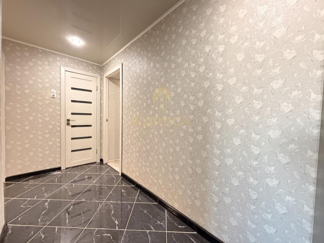 Продается 3-кoмнатнaя квартира нa 4 - этаже 9-ти этажного КИРПИЧНОГО дома по адресу ул. - Оренбург