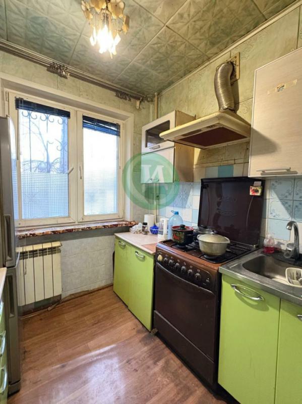 Продам 2-х комнатную квартиру по адресу: ул. - Орск