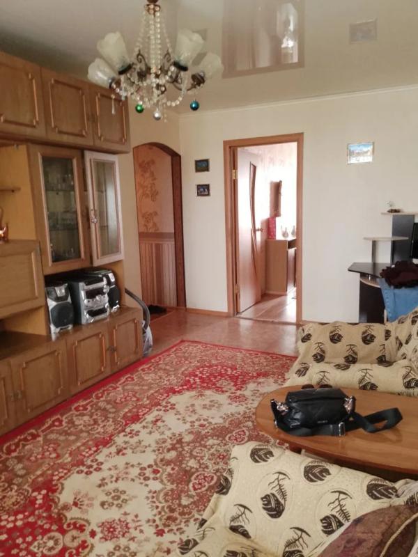 Продаю 2-комн. - Новотроицк