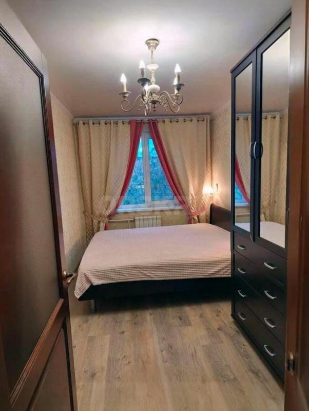 Продаётся уютная 3-комнатная, меблированная квартира в востребованном районе города с капитальным ре - Орск