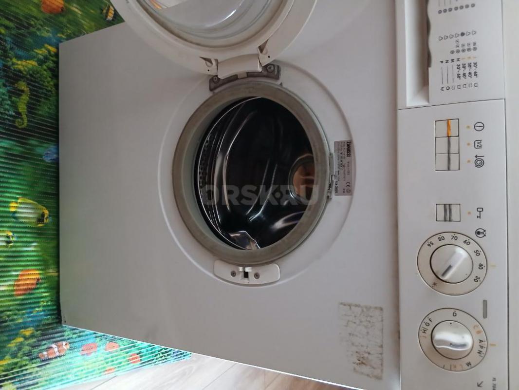 стиральную машинку ZANUSSI 4кг. - Орск