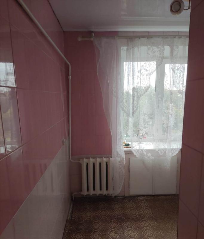 Срочно продается просторная светлая двухкомнатная квартира площадью 47,1 кв. - Гай