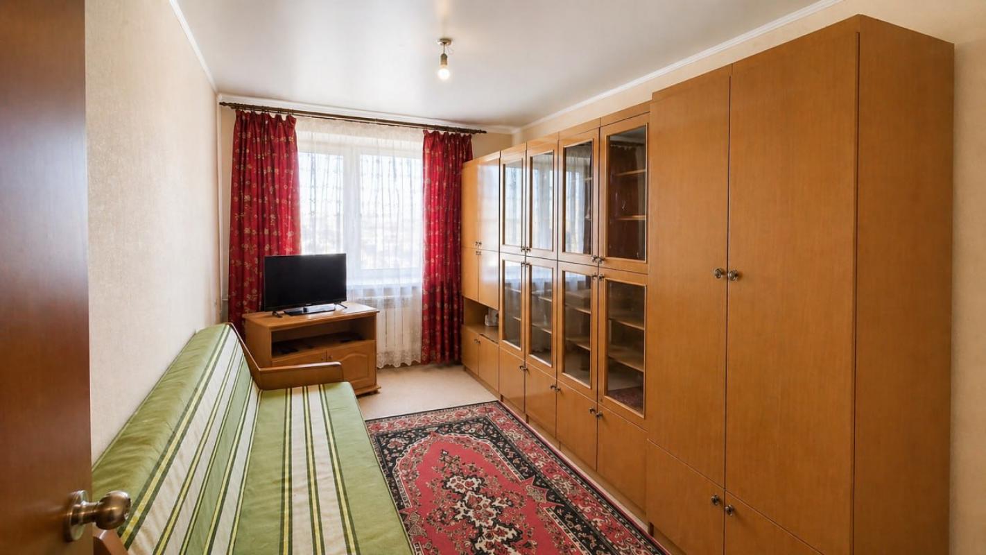 Продаётся уютная 3-комнатная квартира площадью 54 м² по адресу: г. - Гай