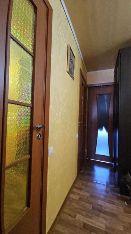 ‎‎🏢 Продам шикарную квартиру на Зеленой, 16! 🏢
‎
‎💎 Кирпичный дом, комфортный 4 этаж.
‎💎 Раздельн - Новотроицк