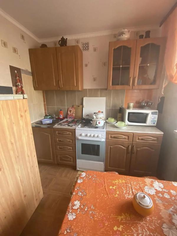 Предлагаем Вашему вниманию однокомнатную квартиру  по приемлемой цене. - Новотроицк