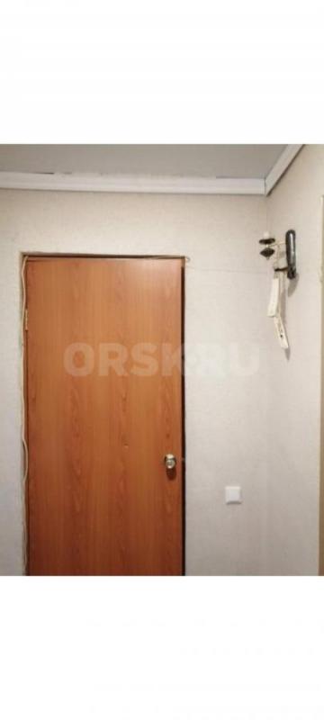 Сдается квартира район Нефтяников, однушка за 16000 в месяц. - Орск