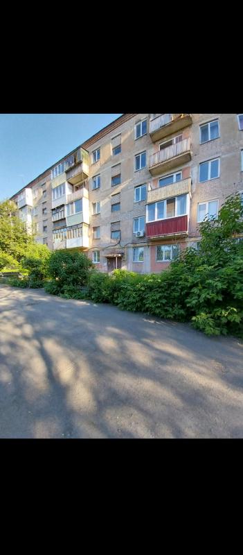 Продается 3-х комнатная квартира с ремонтом,
по адресу: г. - Новотроицк