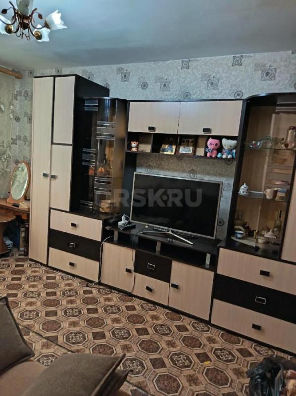 Продам уютную однокомнатную квартиру в многоэтажном доме, В 6-м микрорайоне. - Орск