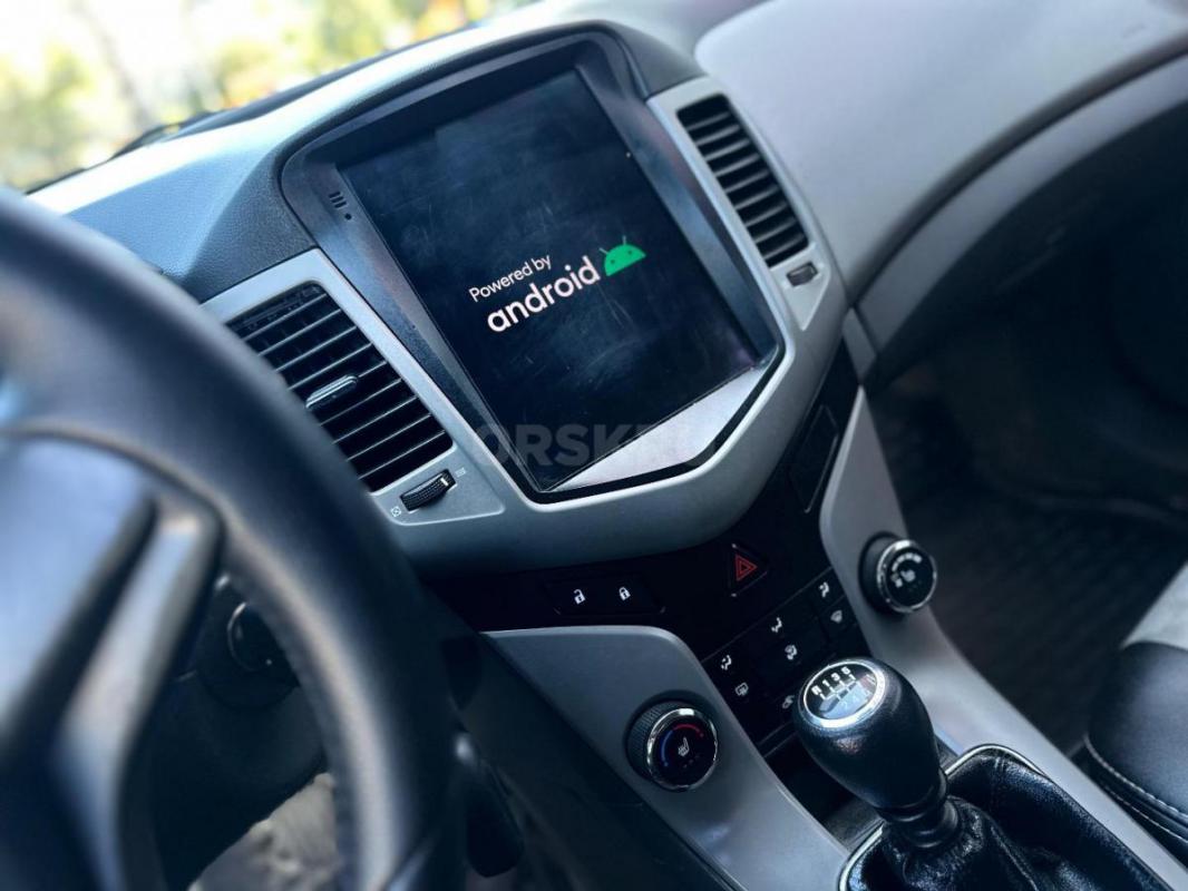 Продам Chevrolet Cruze 2010г в отличном состоянии
4 собственника 
210.000тк 
ДВС 1.6 работает отл - Орск