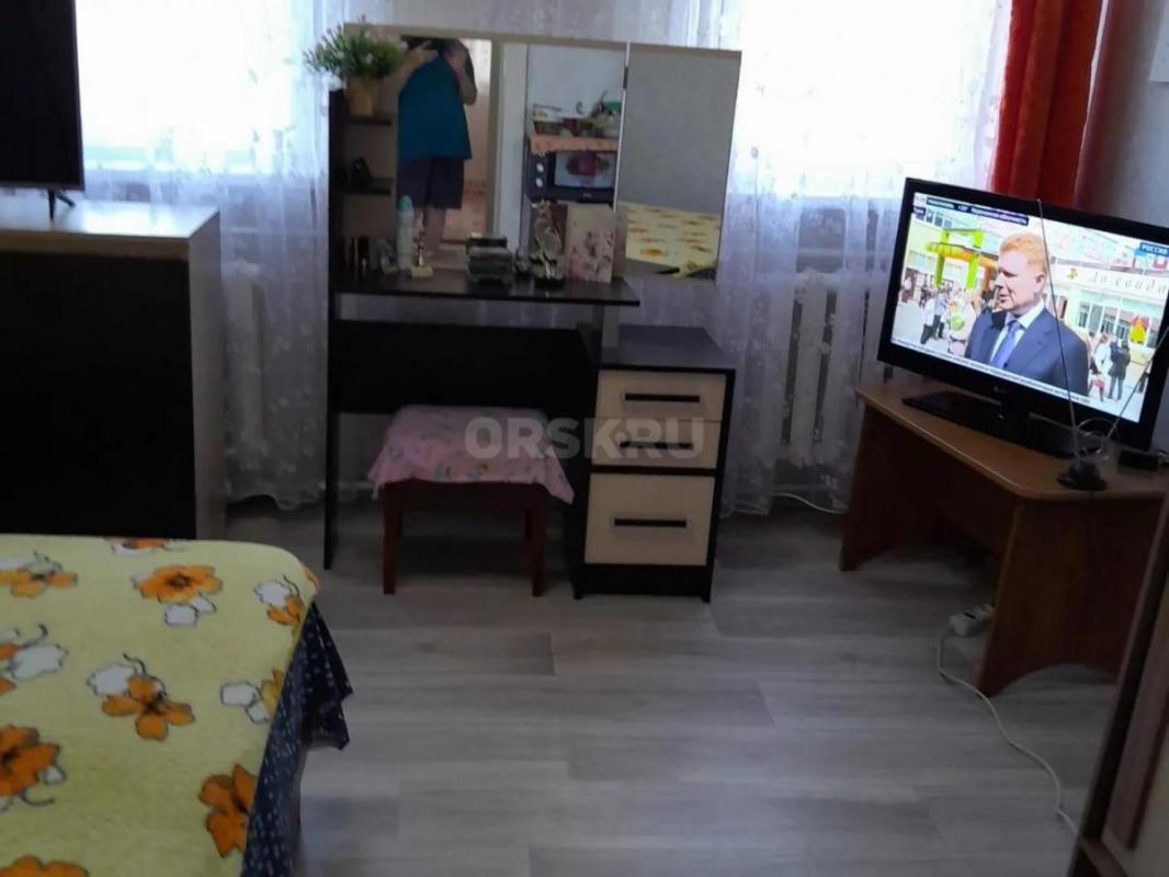 Продам дом в посёлке Победа по проезду Партизанский, дом 5. - Орск