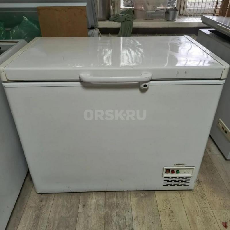 Продам лари бу, в отличном состояние
Цена 10000 и 12000 который побольше объёмом - Орск