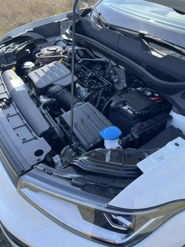 Volkswagen Tharu XR
Модификация авто 2026 1.5L Elite Edition
Дата изготовления октябрь 2025
Дата рег - Орск
