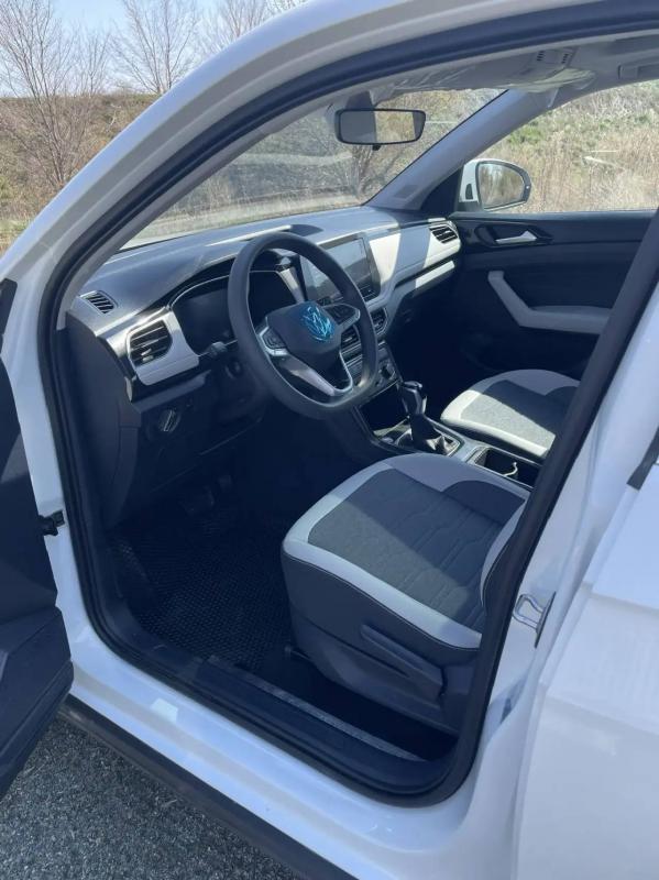 Volkswagen Tharu XR
Модификация авто 2026 1.5L Elite Edition
Дата изготовления октябрь 2025
Дата рег - Орск