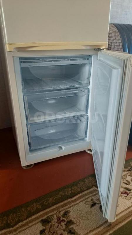 Продам неисправный холодильник DON R-295(требуется замена компрессора), 2х камерный за 2000руб. - Орск