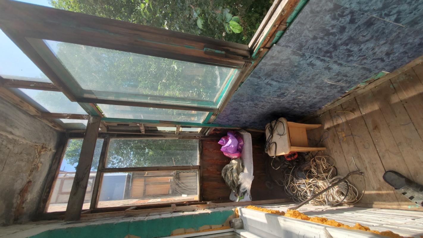 Продаётся однокомнатная квартира на улице Ленина, 56а — на 3 этаже 5‑этажного кирпичного дома. - Гай