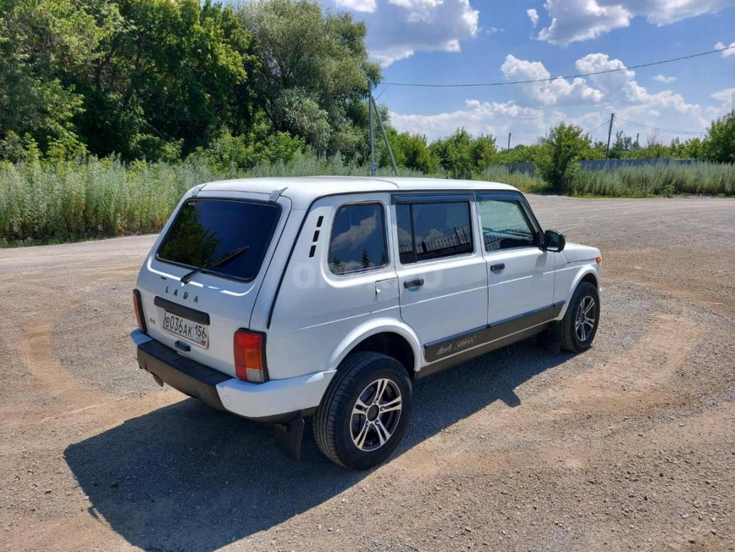 Продам  ЛЕГЕНДАРНУЮ   НИВУ  2131   4x4 URBAN   в   МАКСИМАЛЬНОЙ КОМПЛЕКТАЦИИ! - Орск