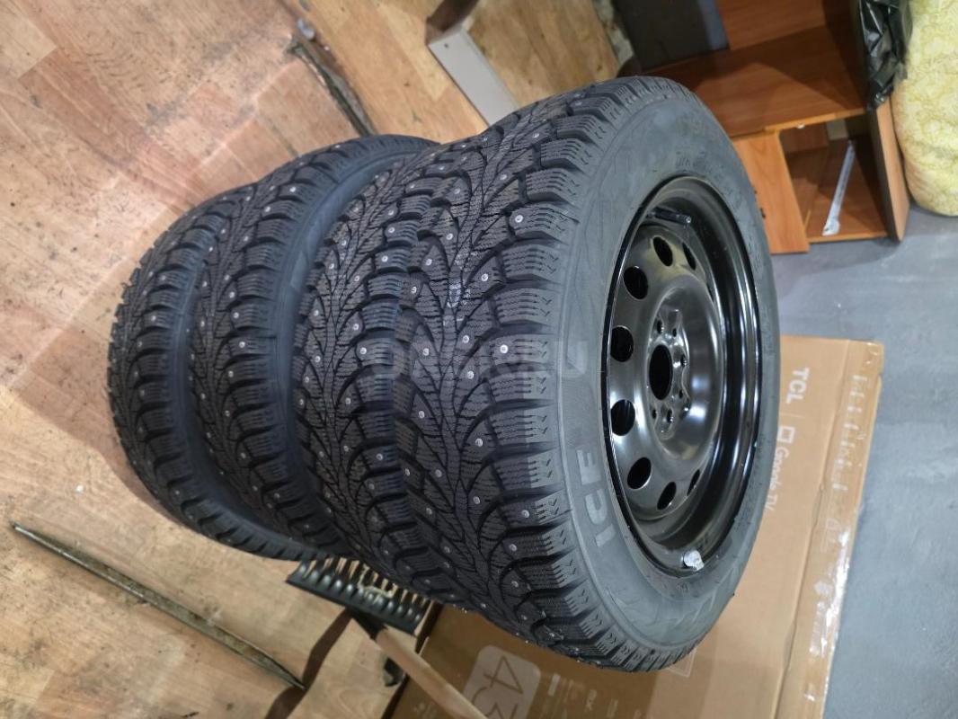 Продам зимнюю шипованную резину Formula Ice 175/65 на 14. - Орск