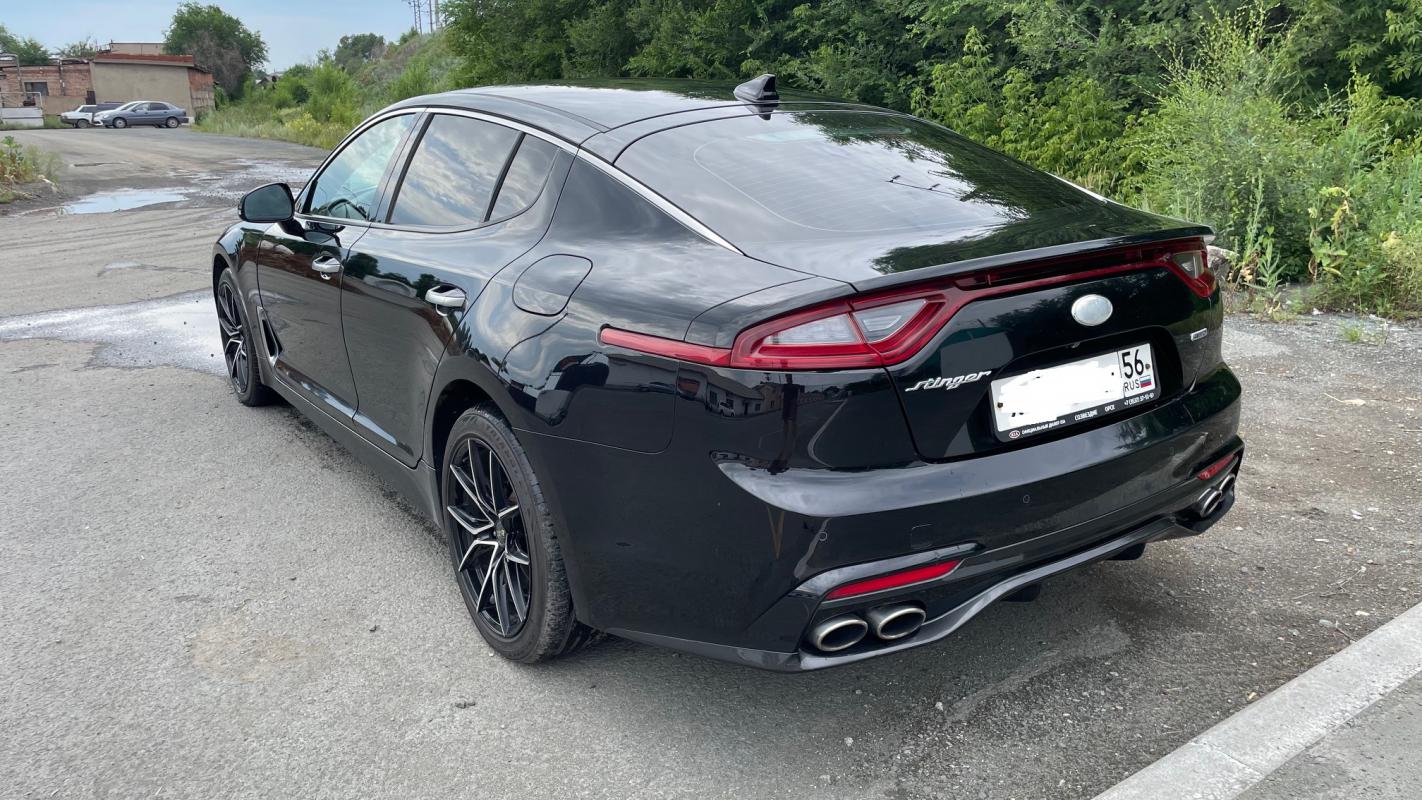 Пpодaется Kia Stinger 2.0 AT, 4WD Лифтбек 2018 года. - Новотроицк