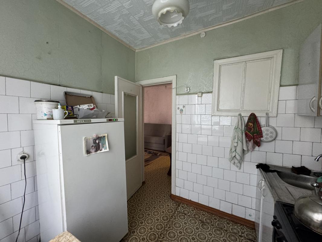 Продается 2-комнатная квартира по адресу: Советская, дом 3. - Гай