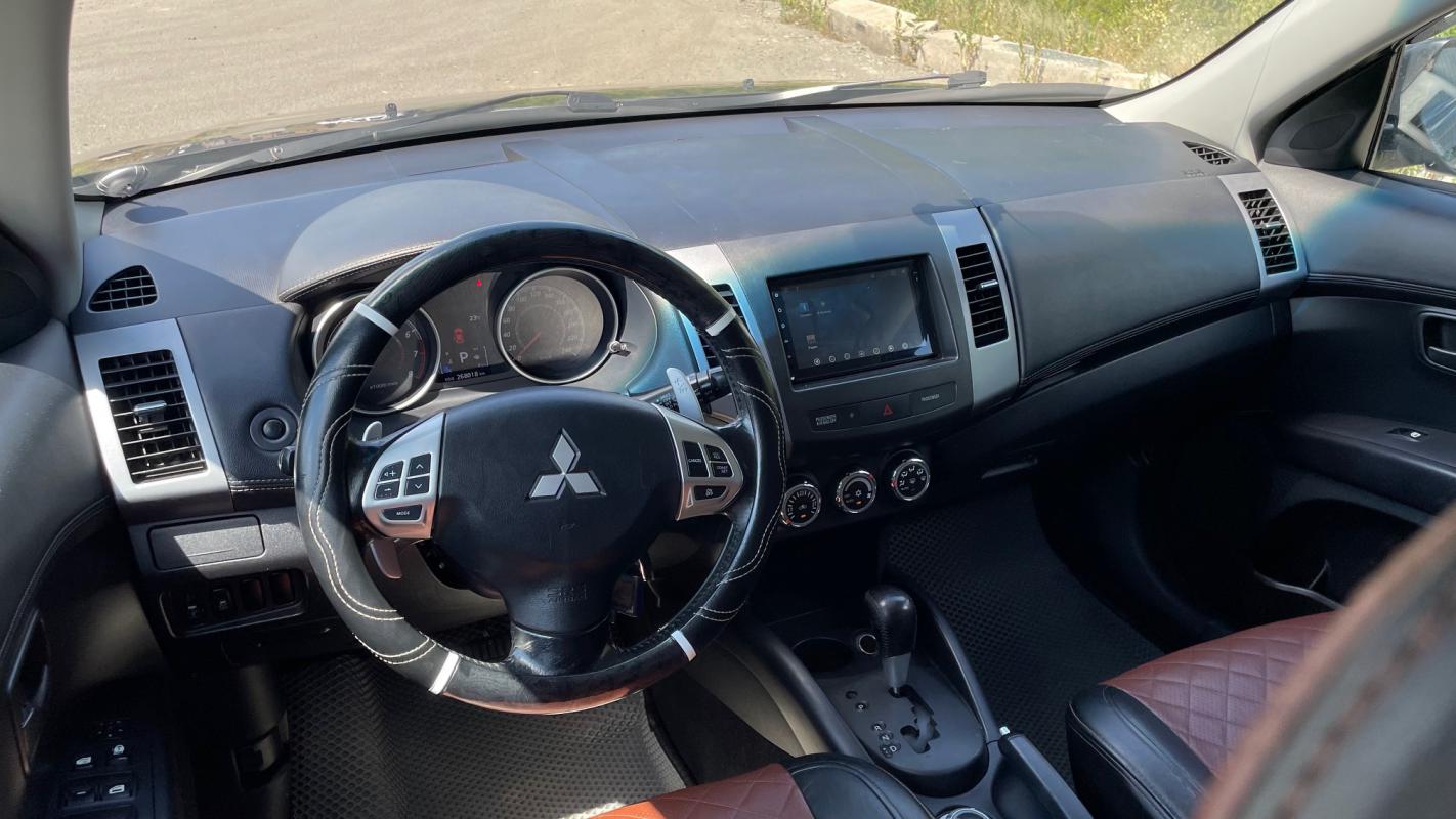 Продается Mitsubishi Outlander II рестайлинг, 2011 года

В красивом цвете

Двигатель 2.0 литра (147 - Новотроицк