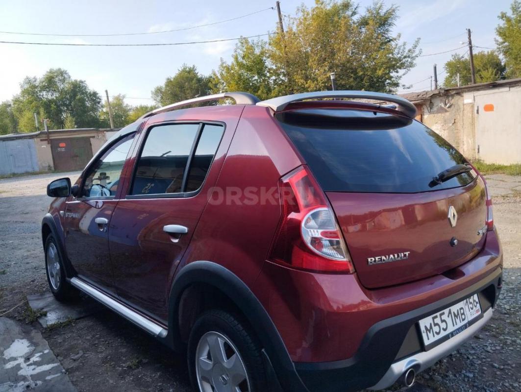 Продается автомобиль  РЕНО САНДЕРО СТЕПВЕЙ 2014 года выпуска, пробег 66000, механика, кондиционер, с - Гай