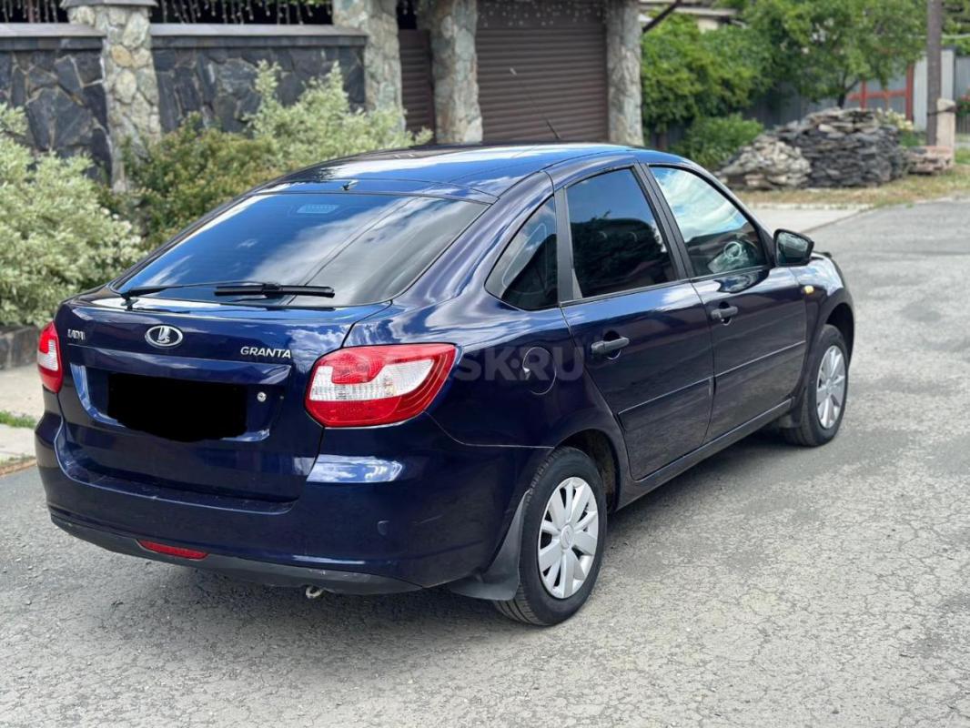 Продаю  Lada Granta в самом удачном кузове — лифтбек огромный багажник Автомобиль 2015 года выпуска, - Орск