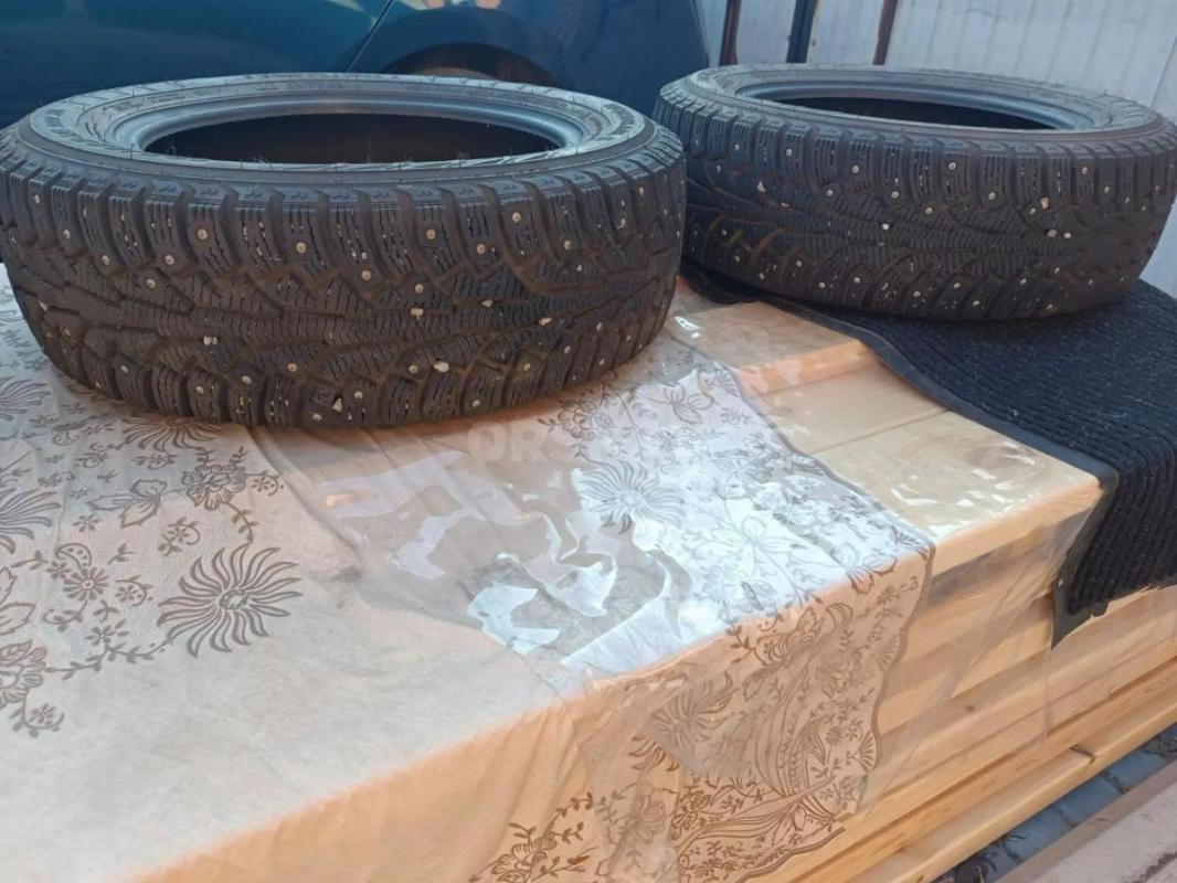 Продам зимнюю ризину Нокиан нордман 5, б/у в отличном состоянии. 185/65R15 - Орск