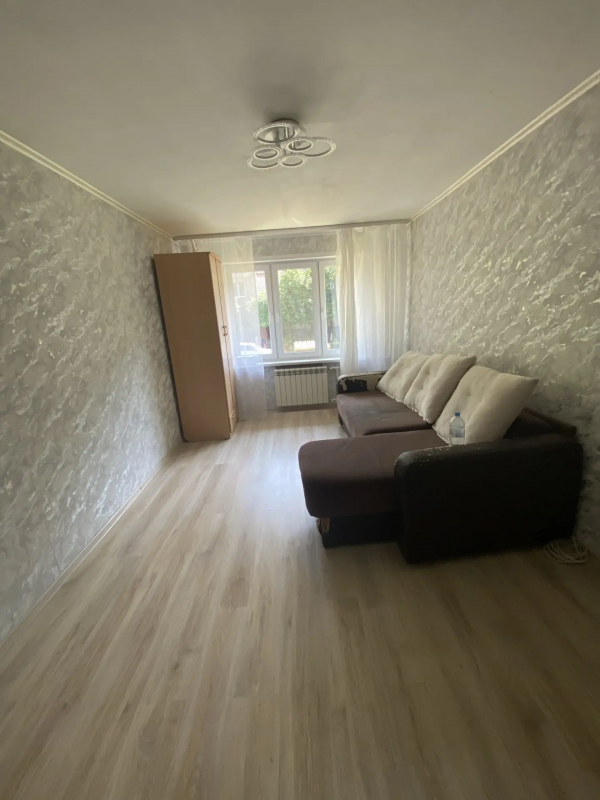 Продается 1-комнатная квартира на 1 этаже 5-ти этажного по адресу г. - Новотроицк