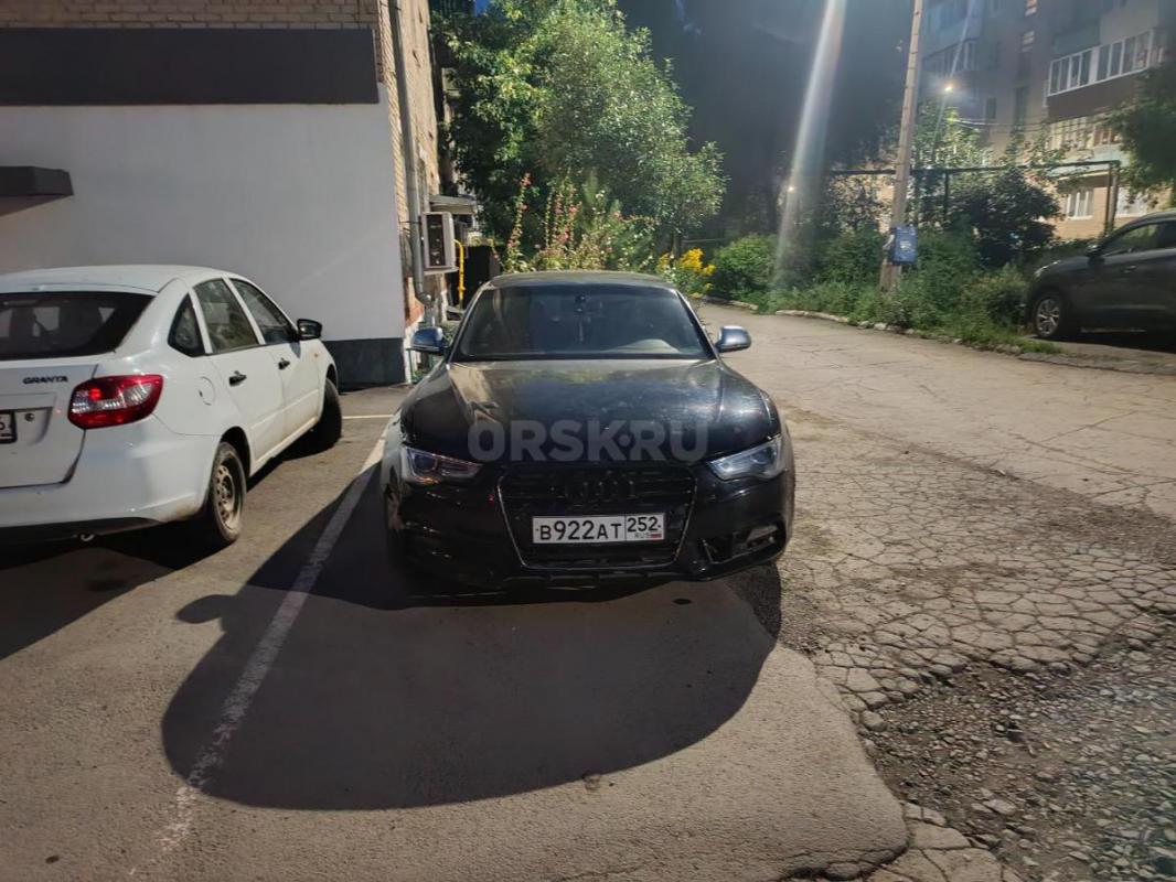 Продам Ауди s5, v8 , одета в рест, едет хорошо , руки есть куда приложить и по кузову и по технике , - Гай
