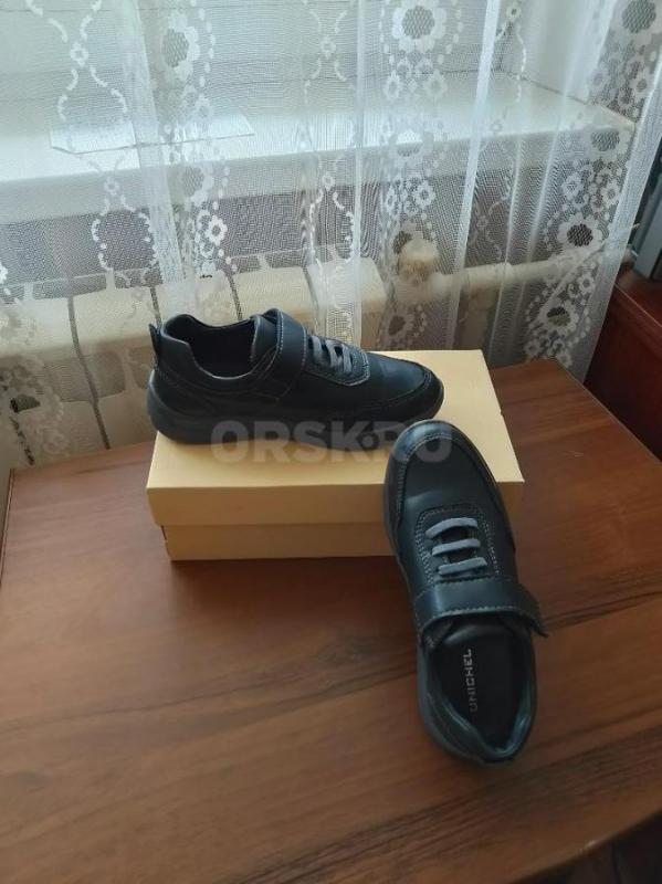 Продам две новые школьные рубашки с коротким рукавом размер 116_122 отличный состав и качество Турци - Орск