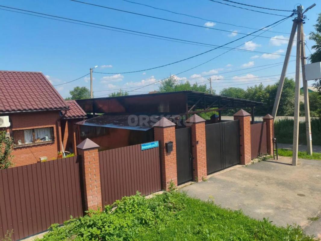 НАВЕСЫ, КОЗЫРЬКИ, ПЕРИЛА - изготовление и монтаж металлоконструкций. - Орск