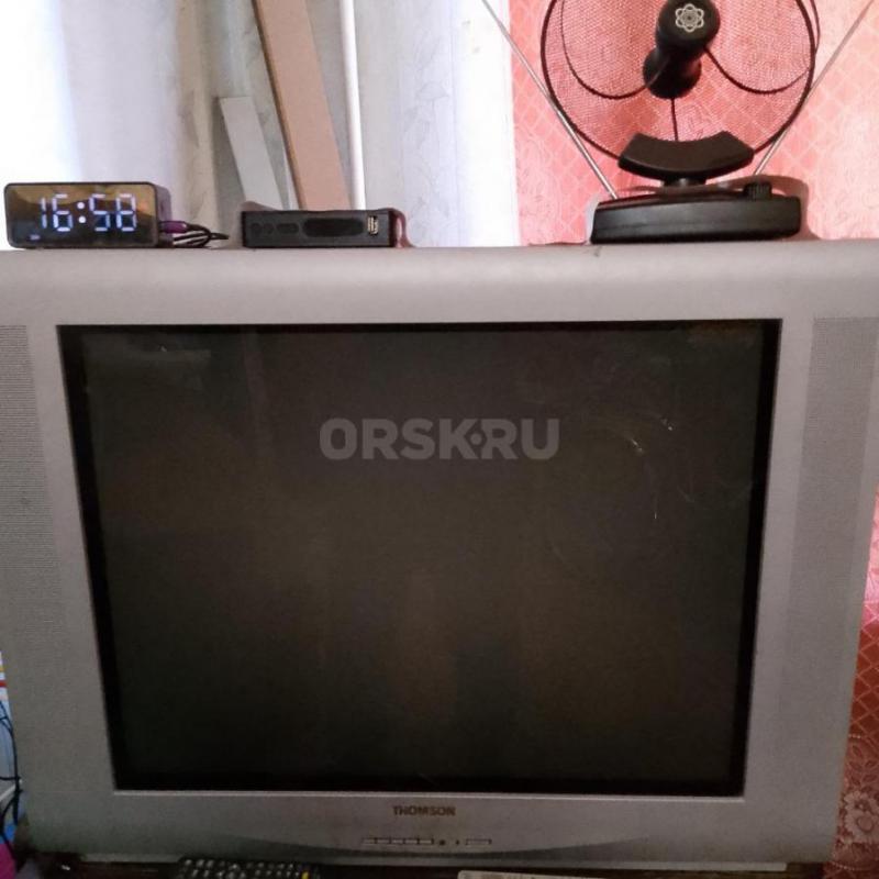 Продам телевизор Thomson 72см. - Орск