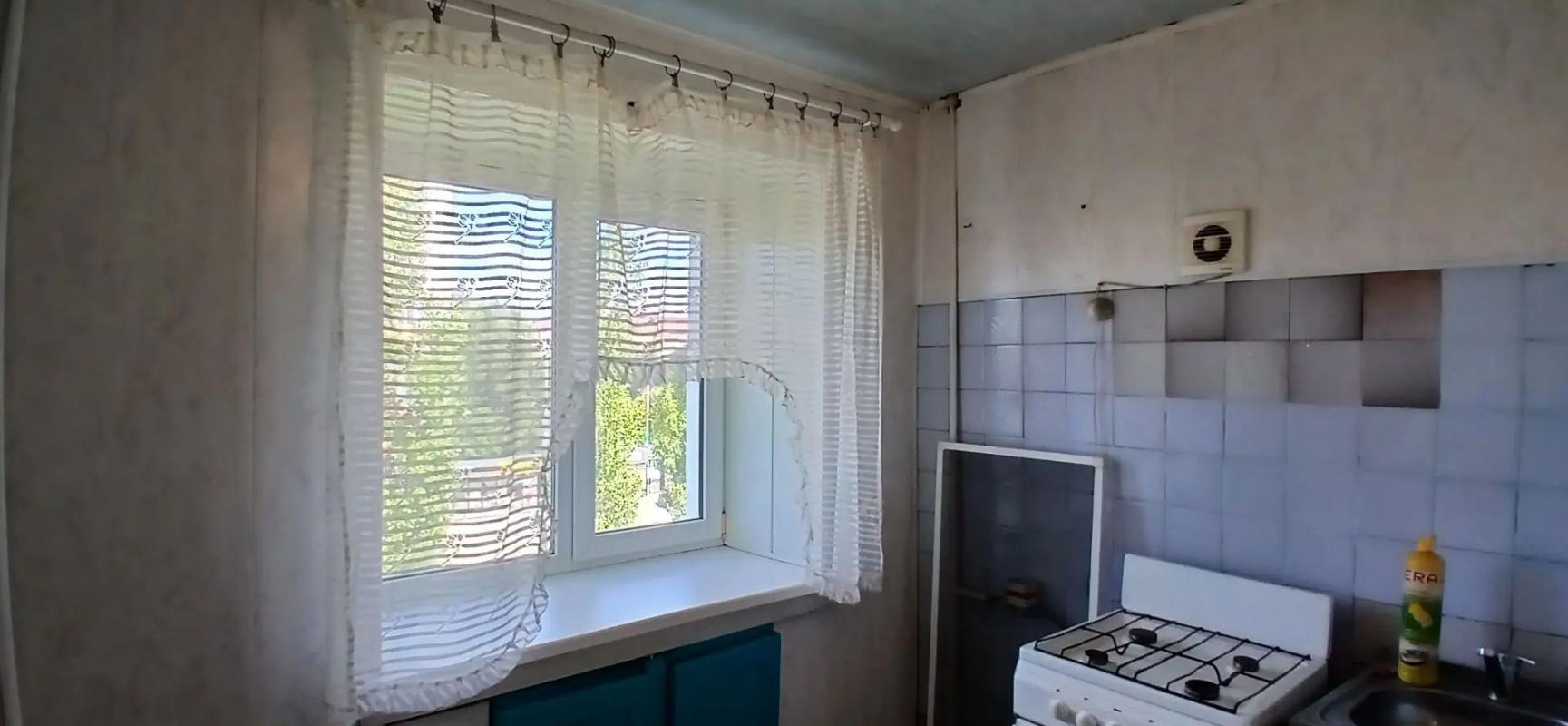Продаётся трёхкомнатная квартира в востребованном районе города, с красивым видом на Советскую, г. - Новотроицк