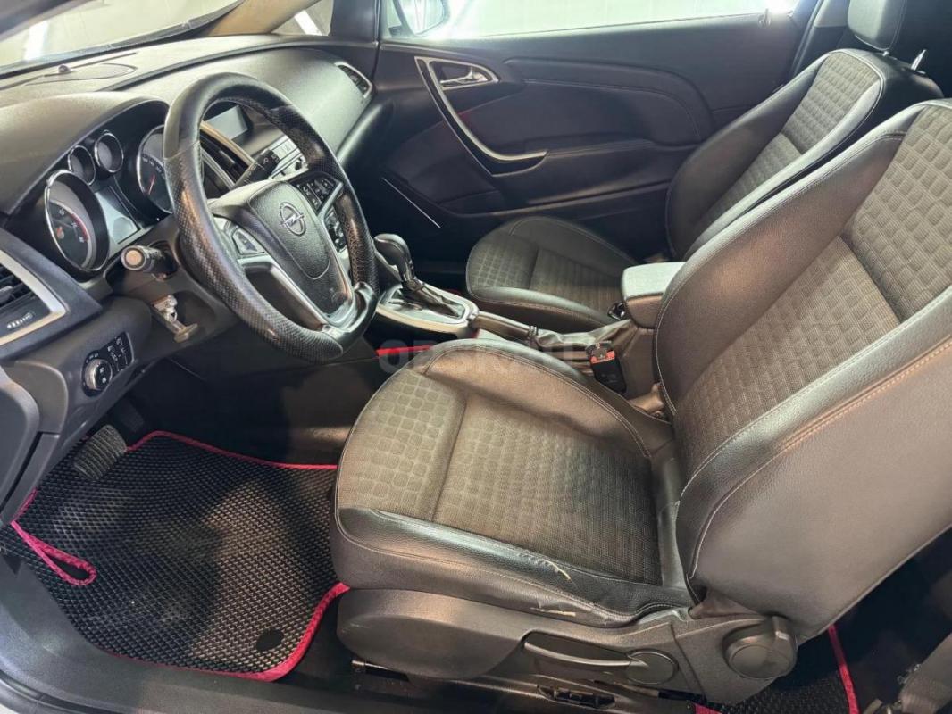 В продаже OPEL ASTRA в отличном состоянии, 2012 года. - Орск
