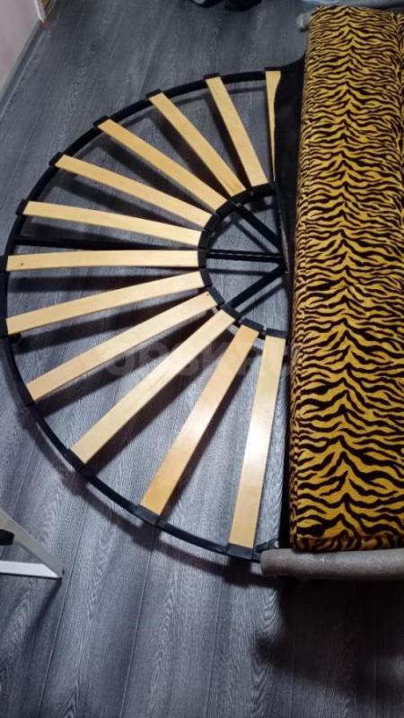 Продам круглый диван (Мягкоff) - Орск