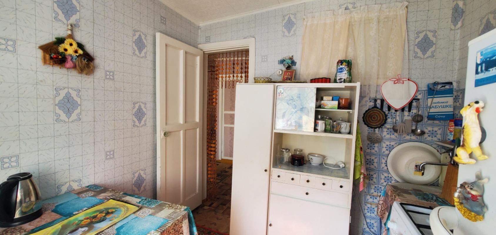 Продается светлая однокомнатная квартира на улице Ленина, 29. - Гай