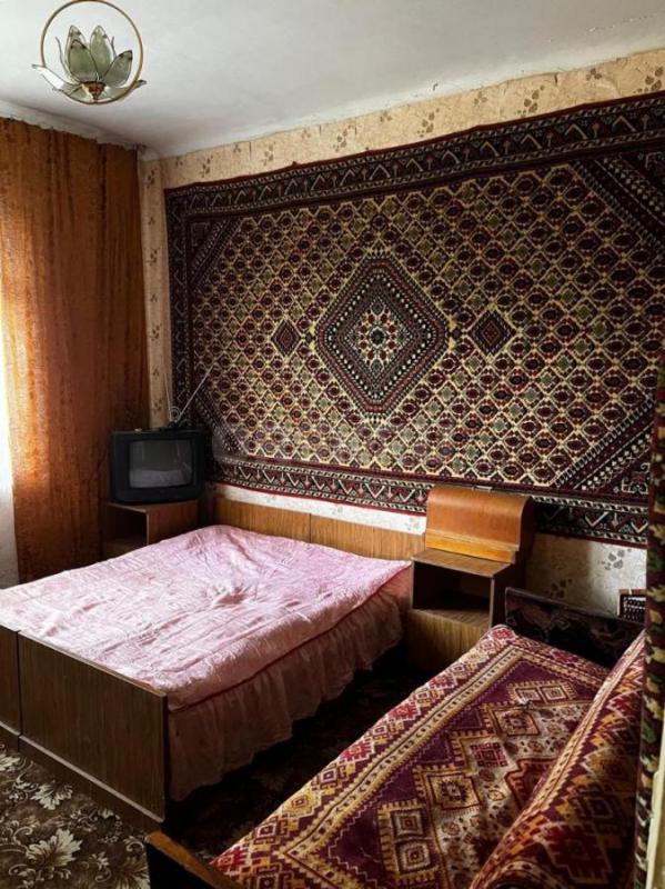 От собственника срочно продам за 2 млн рублей трёхкомнатную квартиру 74 кВ. - Орск