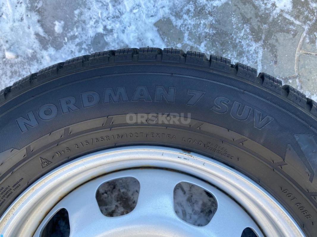 Продам на Дастер комплект зимних колес Nokian Tyres Nordman 7 SUV 215/65 R16. - Орск