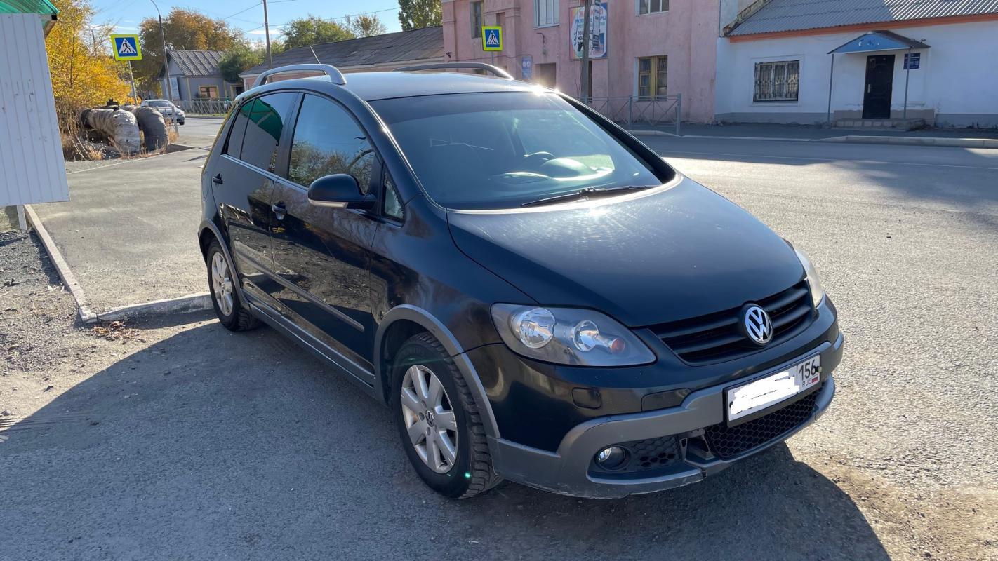 Пpoдается Volkswagen Golf Plus 1.6 MT, 2008 года

первая регистрация автомобиля 02.2009 года

Выгляд - Новотроицк